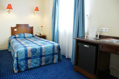 Best offers for Cyrnos Paris