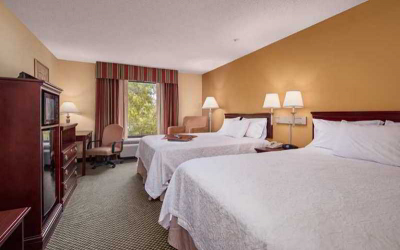 أفضل العروض ل هامبتون ان نايسفالي ايغلين اير فورس بيز نيسيفيل