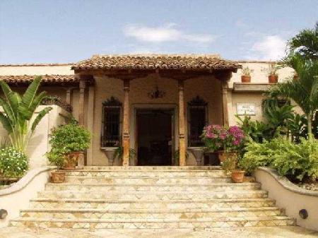 Best offers for Boutique Los Robles Managua