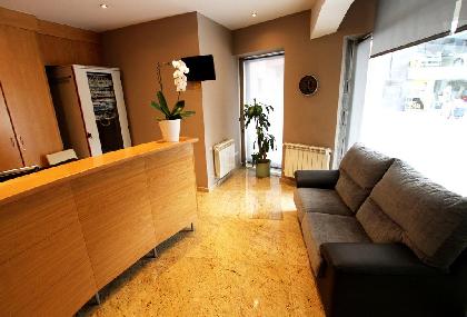 Best offers for Iceberg Aparthotel Les Escaldes