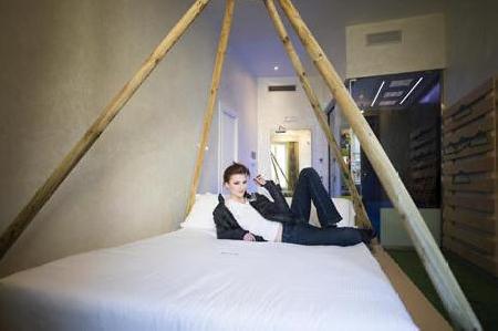 أفضل العروض ل يرومس بانذوناند نافونا روما