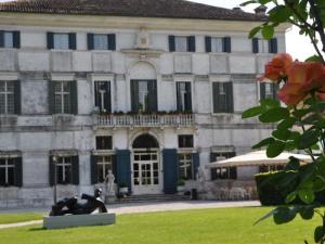 Best offers for VILLA CONDULMER HOTEL Mogliano