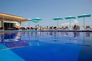 Best offers for Minerva Neapolitan Riviera