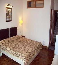 Best offers for Dee Regency Pelling