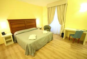 Best offers for Hotel Duomo Lago de Garda