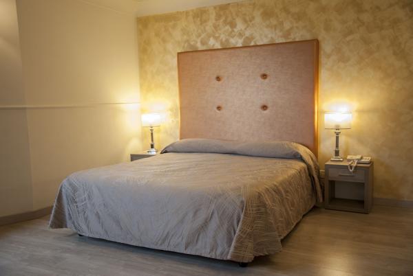 أفضل العروض ل فندق ج مالاني سيتى روما