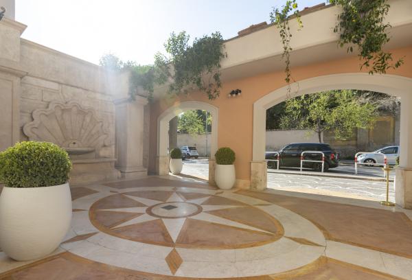 أفضل العروض ل ريفر تشاتو روما