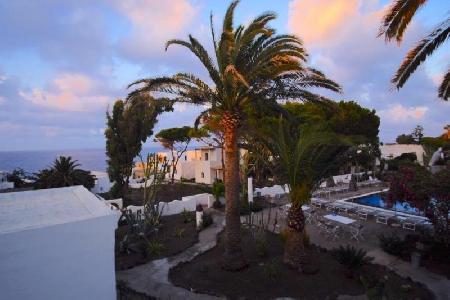 Best offers for LA SCIARA Stromboli