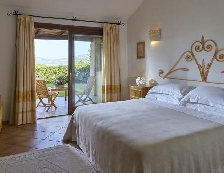 Best offers for VILLAL GOLFO LIFESTYLE Cannigione