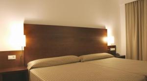 أفضل العروض ل جاربي كوستا لوث كونيل دي لا فرونتيرا