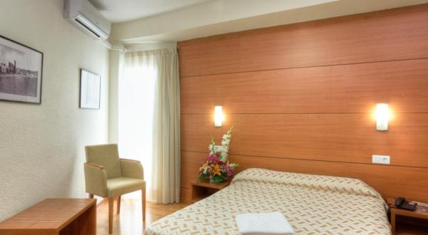 أفضل العروض ل ثينترو مار بينايدورم