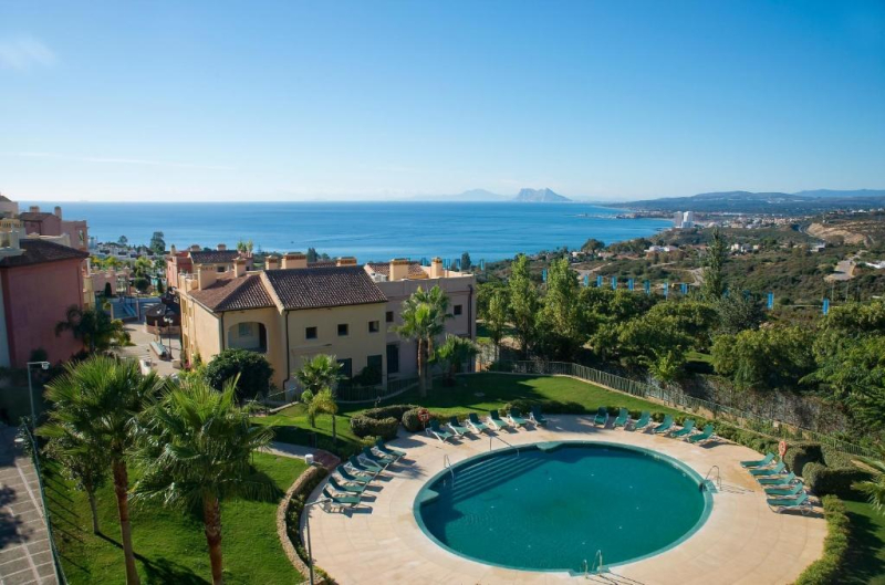 PIERRE ET VACANCES VILLAGE CLUB MANILVA TERRAZAS COSTA DEL SOL