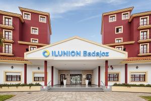 Best offers for HOTEL ILUNION GOLF BADAJOZ Badajoz