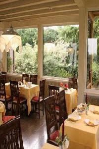 أفضل العروض ل فيلاادينو فينسيا