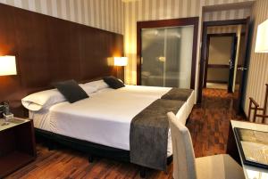 Best offers for HOTEL ZENIT CORUÑA A Coruna