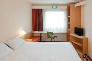 Best offers for Ibis Irun Irun