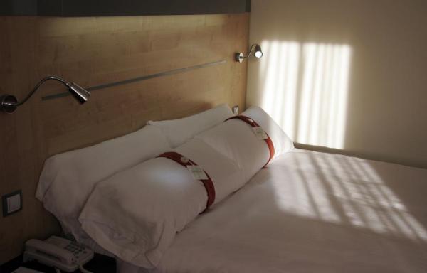 أفضل العروض ل وليداي انن اكسبريسس برشلونه - سانت كوجات سانت كوجات ديل فاليس