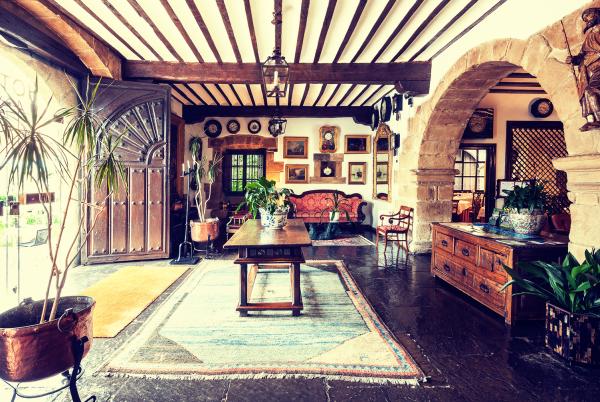 Best offers for Museo Los Infantes Santillana Del Mar