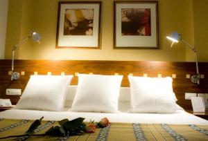 Best offers for Gran Hotel Victoria El Ejido