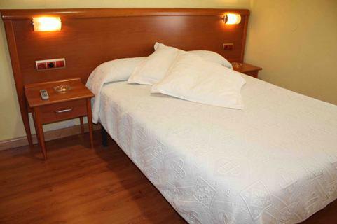 Best offers for Iruñako Burgos