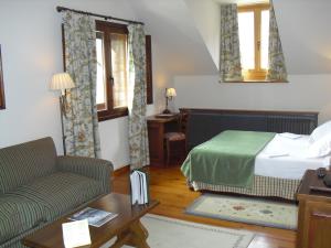 Best offers for Parador De Bielsa Bielsa