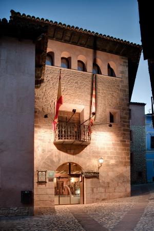Best offers for Albarracin Albarracin