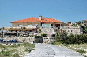 Best offers for HOTEL SAMAR O Grove
