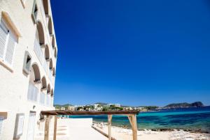 Best offers for Zodiac Es Canar SANTA EULALIA