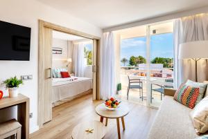 Best offers for Viva Eden Lago Port d`Alcudia