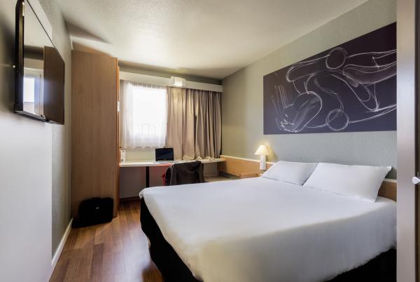 Best offers for ibis Granada Granada