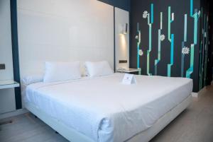 Best offers for Malaga Nostrum Malaga