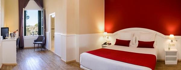 أفضل العروض ل بالنياري بيتشي كاتالان كالديس د مالافله