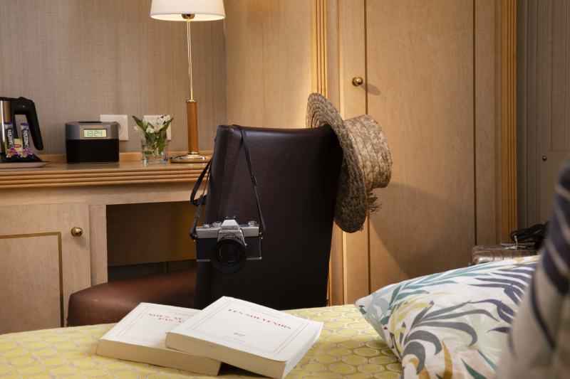 Best offers for Duminy Vendome Paris