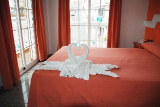 Best offers for Hostal Mary Tere Salobrena