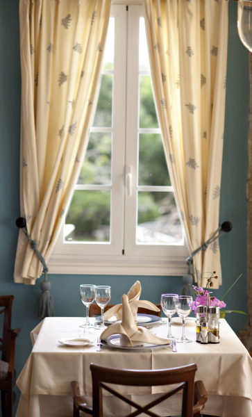 أفضل العروض ل كاسترو دو بالنياريو  ) تيرماس دي كونتيس) كونتيس