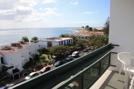 Best offers for APARTAMENTOS ROCA VERDE 2LL, PLAYA DEL INGLES, GRAN CANARIA Playa del Inglés