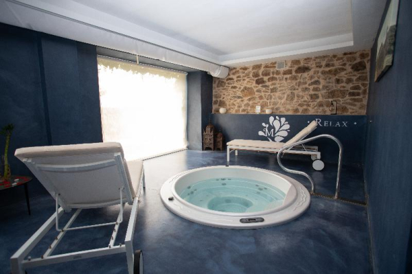 أفضل العروض ل فندق ماس دي ثيبريان  باراديسي و ريلاكس فالدلينارس