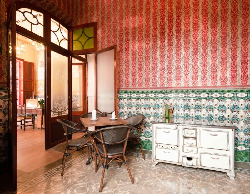 أفضل العروض ل يونا اقوا سويير سويير