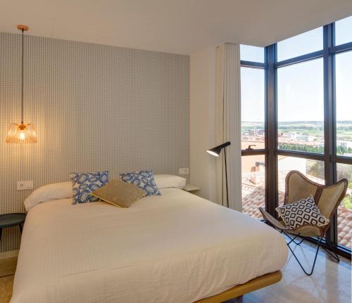 Best offers for SUITE THE WAY Astorga