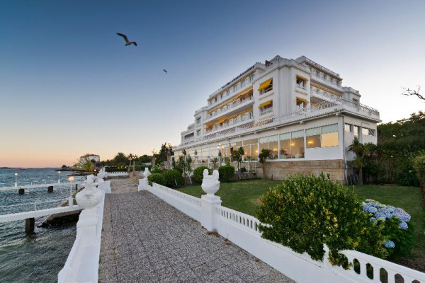 Best offers for EUROSTARS GRAN HOTEL LA TOJA La Toja