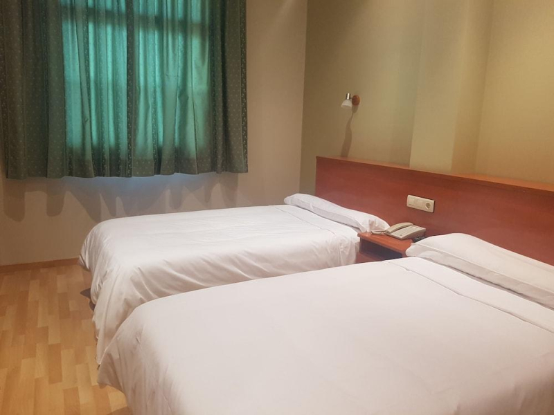 Best offers for HOTEL ARCEA VILLAVICIOSA Villaviciosa