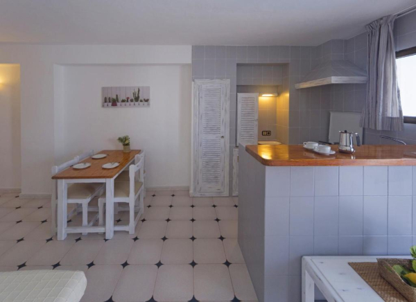 أفضل العروض ل ابارتامينتوس بارباروخا بلايا ميتجورن