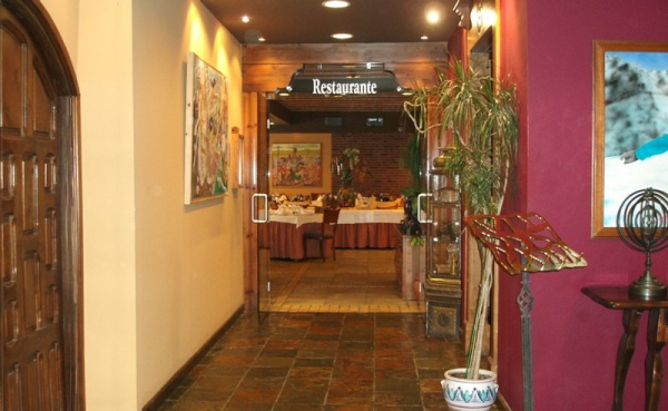 Best offers for SNÖ Villa de Sallent 3* Formigal