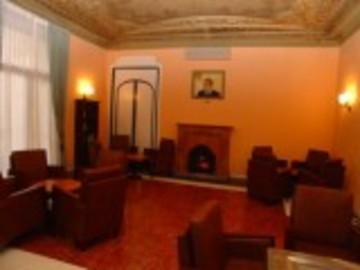 Best offers for CUATRO NACIONES Barcelona