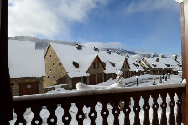 أفضل العروض ل كولوميرس باكيرا بيريت