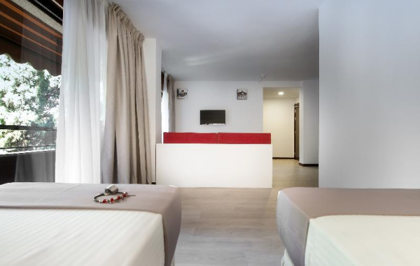 Best offers for Roisa Hostal Boutique Madrid