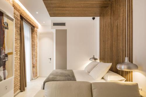 Best offers for MON SUITES BENLLIURE Valencia