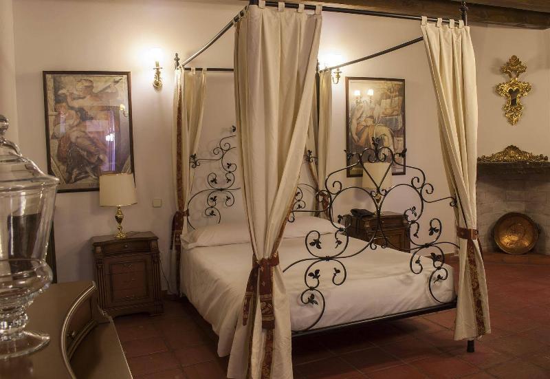 Best offers for Palacio de Monjaraz Avila