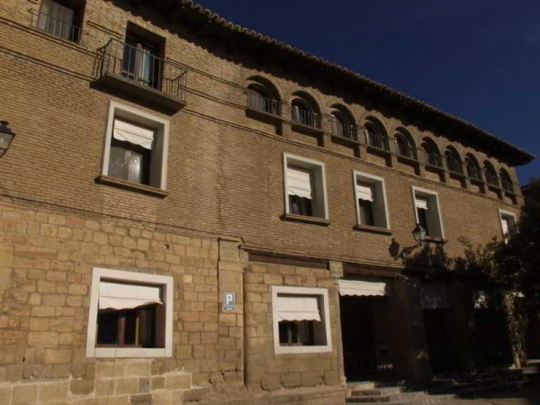 أفضل العروض ل وسبيديريا دي لواري لاوري