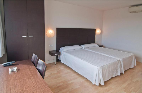 أفضل العروض ل فندق بويرتا دي لا سيرانيا ايريا